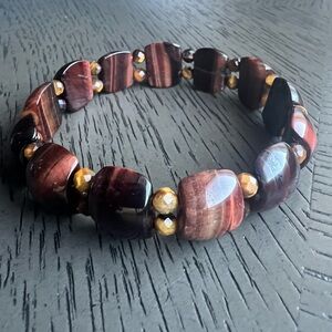 Red tiger eye with faceted golden tiger eye soft bangle SIZE 7’